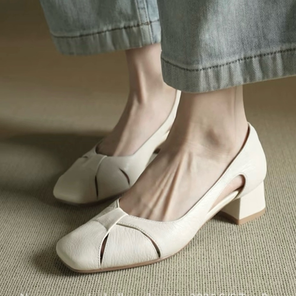 Elegant Cream Women's Shoes size 36